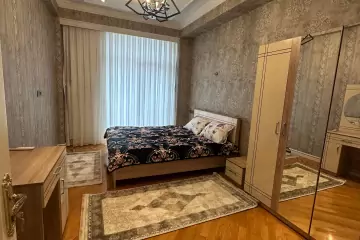 Aylıq Kirayə Yeni Tikili Ağ şəhər Kompleksində