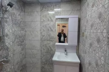 Satılır Köhnə Tikili Yeni Günəşlidə