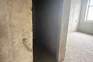 Satılır Yeni Tikili Heydər əliyev Mərkəzində