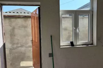 Satılır Həyət Evi Bakıda