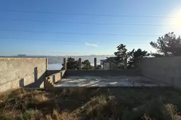 Satılır Villa Bakıxanovda