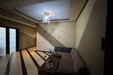 Satılır Yeni Tikili Elmler Akademiyasıda
