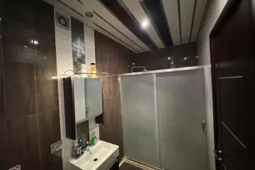Satılır Yeni Tikili Elmler Akademiyasıda