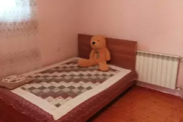 Aylıq Kirayə Həyət Evi Xırdalan şəhərində