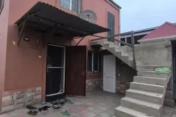 Satılır Həyət Evi Masazırda