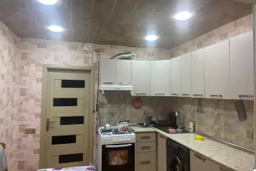 Satılır Köhnə Tikili Bakıda