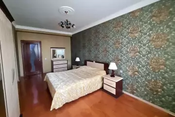Aylıq Kirayə Yeni Tikili Bakı Kinoteatrıda