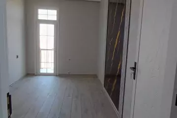 Satılır Yeni Tikili Masazırda