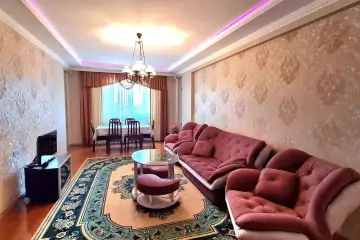 Aylıq Kirayə Yeni Tikili Bakı Kinoteatrıda