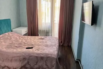 Satılır Yeni Tikili 8-ci Mikrorayonda