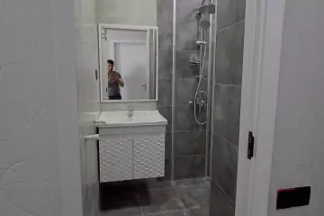 Satılır Yeni Tikili Masazırda