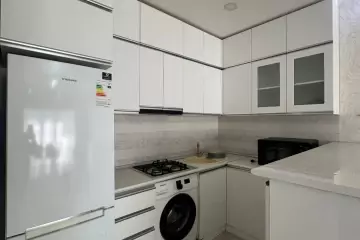 Aylıq Kirayə Yeni Tikili Ağ şəhər Kompleksində