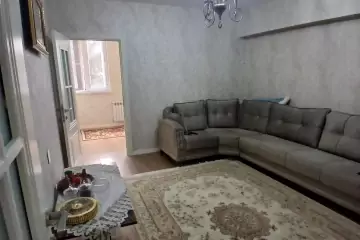 Satılır Köhnə Tikili Gənclikdə