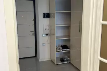Aylıq Kirayə Yeni Tikili Elmler Akademiyasıda