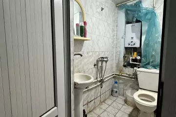 Satılır Köhnə Tikili Biləcəridə