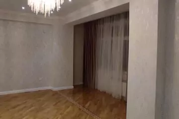 Satılır Yeni Tikili Bakı Kinoteatrıda