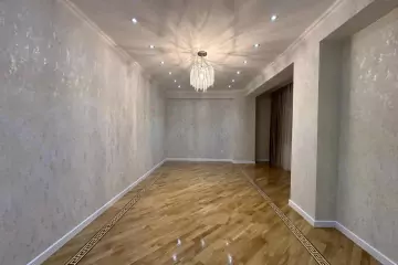 Satılır Yeni Tikili Bakı Kinoteatrıda