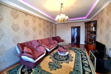 Aylıq Kirayə Yeni Tikili Bakı Kinoteatrıda