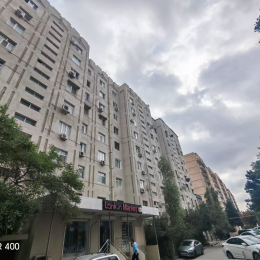 Satılır 3 otaqlı Köhnə Tikili 90 m², Yasamal