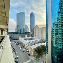 Kirayə 3 otaqlı Yeni Tikili 137 m², Port Baku Residence