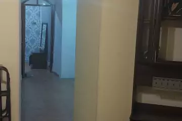Aylıq Kirayə Köhnə Tikili İçərişəhərdə