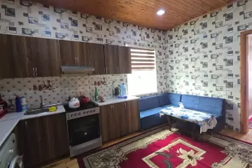 Satılır Həyət Evi Pirşağıda