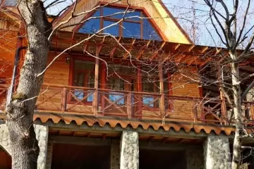 Günlük Kirayə Bağ Evi Quba Rayonunda