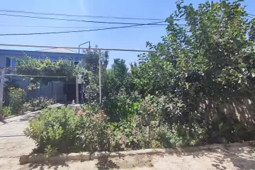 Satılır Həyət Evi Qaraçuxurda