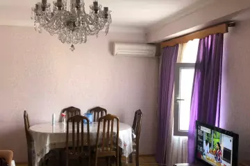 Satılır Yeni Tikili 8-ci Kilometrdə