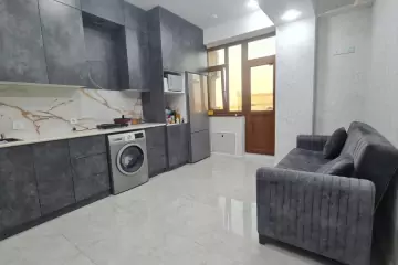 Satılır Yeni Tikili Masazırda