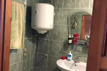 Satılır Yeni Tikili 8-ci Kilometrdə