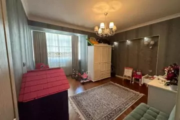 Satılır Yeni Tikili 9-cu Mikrorayonda