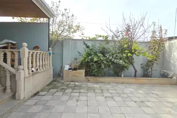 Satılır Həyət Evi Pirşağıda