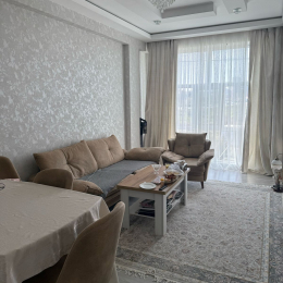 Satılır 2 otaqlı Yeni Tikili 63 m², Qaraçuxur