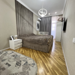 Satılır 2 otaqlı Yeni Tikili 94 m², 8-ci kilometr