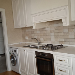 Kirayə 3 otaqlı Yeni Tikili 90 m², Elmler Akademiyası