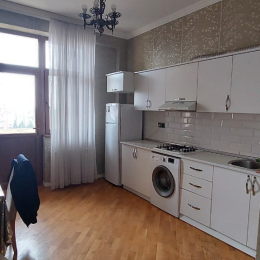 Kirayə 2 otaqlı Yeni Tikili 80 m², 4-cü mikrorayon