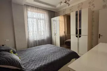 Satılır Yeni Tikili Bakıxanovda