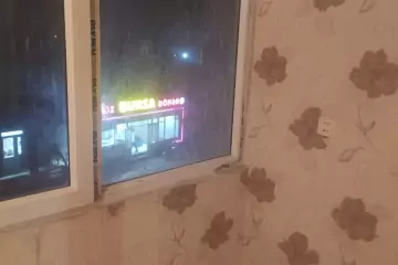 Aylıq Kirayə Köhnə Tikili Binədə