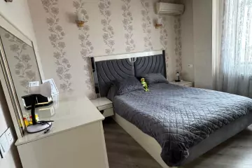 Satılır Yeni Tikili Bakıxanovda