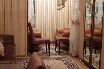 Satılır Köhnə Tikili Həsən əliyev (keçmiş İnqilab)da