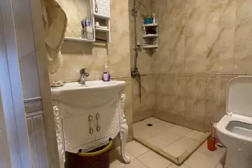 Satılır Yeni Tikili Bakıxanovda