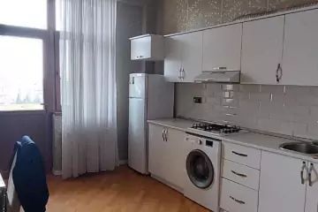 Aylıq Kirayə Yeni Tikili 4-cü Mikrorayonda