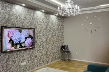 Satılır Yeni Tikili 8-ci Kilometrdə