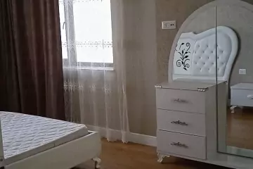 Aylıq Kirayə Yeni Tikili Elmler Akademiyasıda