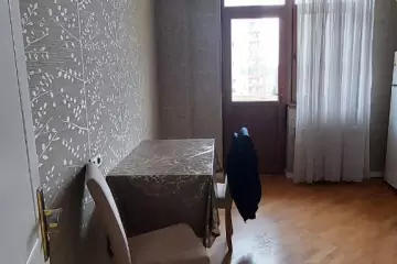 Aylıq Kirayə Yeni Tikili 4-cü Mikrorayonda
