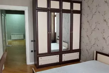 Aylıq Kirayə Yeni Tikili 4-cü Mikrorayonda