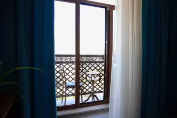 Günlük Kirayə Yeni Tikili 8-ci Kilometrdə