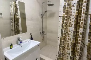 Günlük Kirayə Yeni Tikili 8-ci Kilometrdə