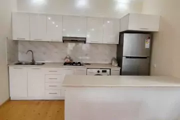 Satılır Həyət Evi Buzovnada